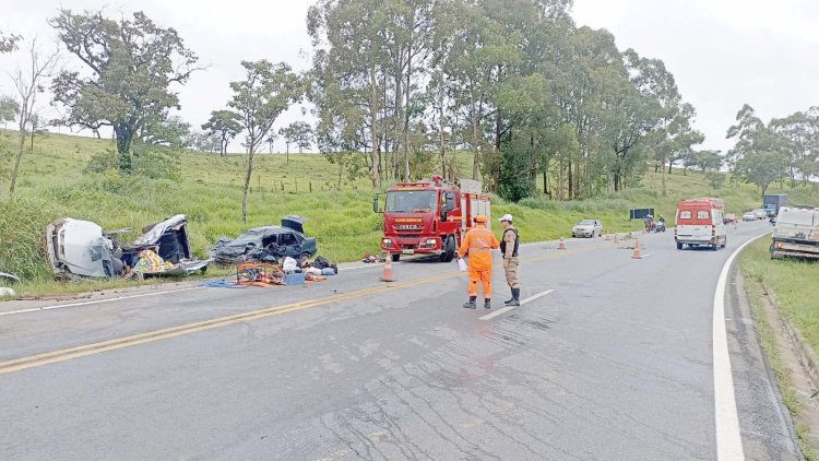 Três morrem em acidente na MG-050