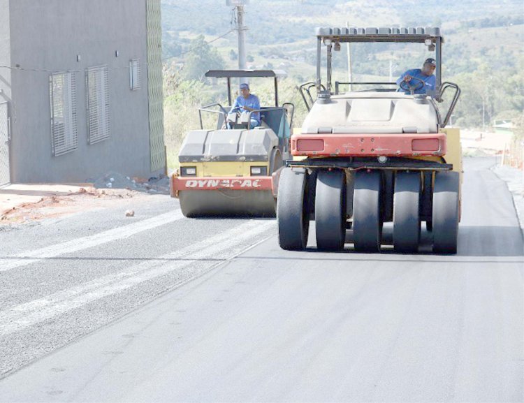 Distrito Industrial recebe obras de pavimentação