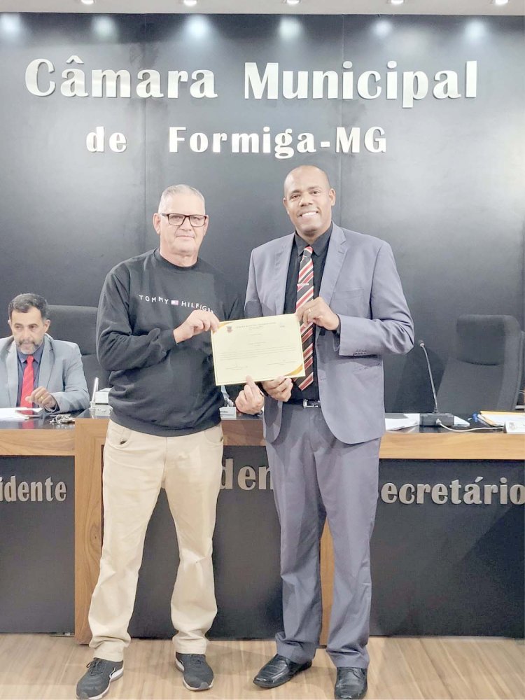 Moção de Aplausos