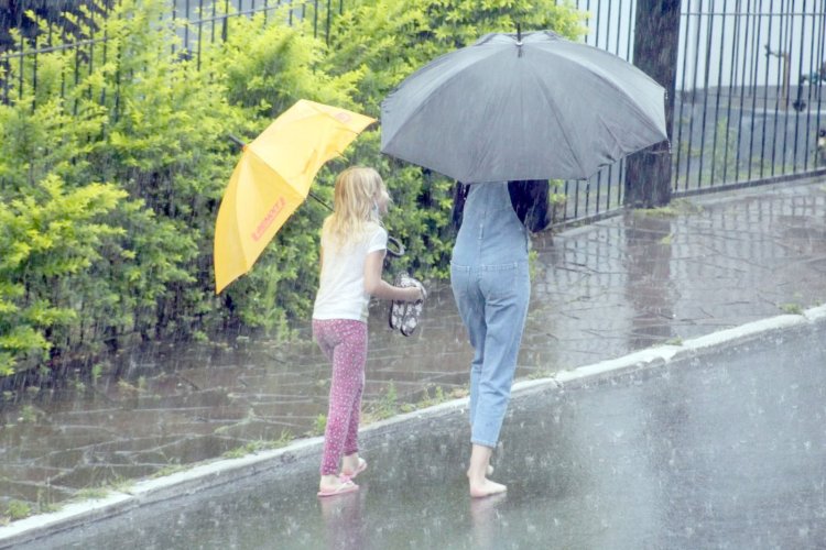 Feriado e fim de semana serão com calor e chuva em Formiga