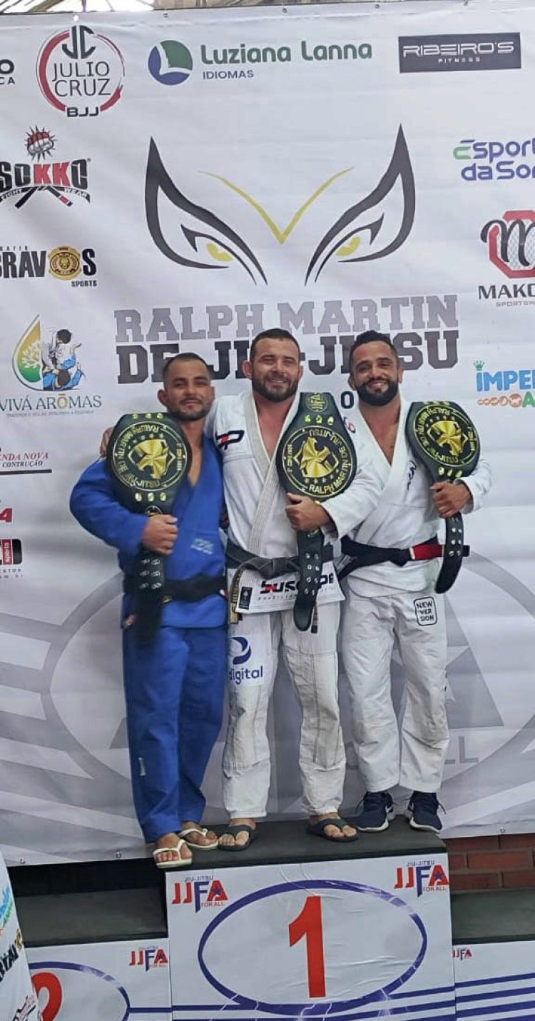 Tatame do Bem conquista 3 cinturões e 6 medalhas em copa de jiu-jítsu em BH