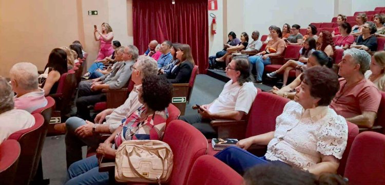 AFL participa de encontro da Associação das Academias de Letras de Minas Gerais