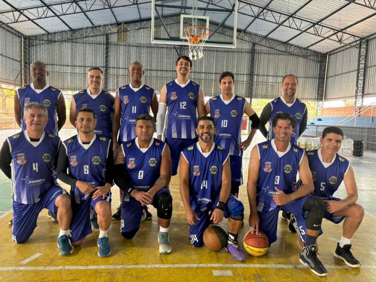 Basquete formiguense vence equipe de  Divinópolis no Torneio Regional Master