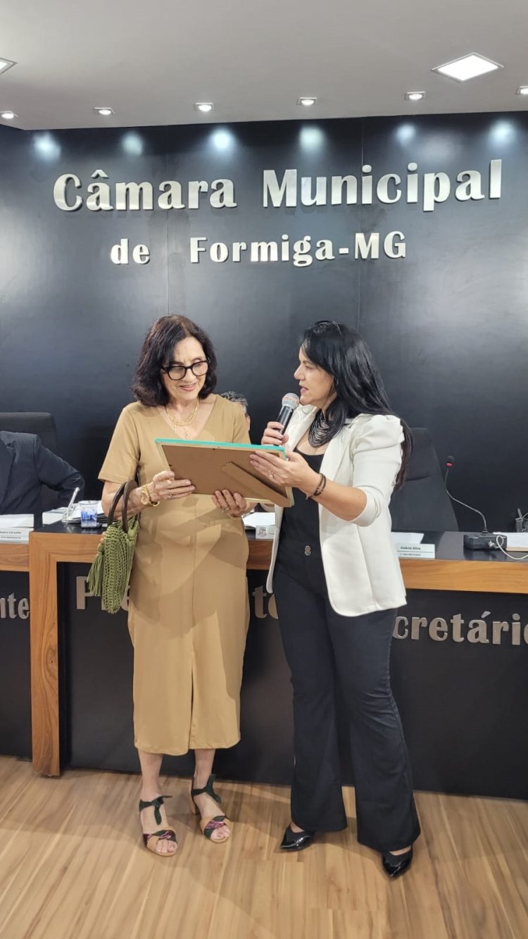 Aprovação de projetos, homenagem e reflexão sobre cultura negra marcam reunião da Câmara
