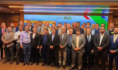 Prefeitura de Formiga participa de agenda da Alago em Brasília pela valorização do Lago de Furnas