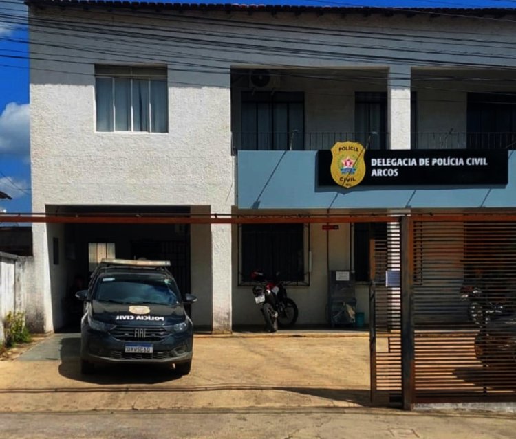 Polícia Civil prende homem por violência doméstica em Arcos