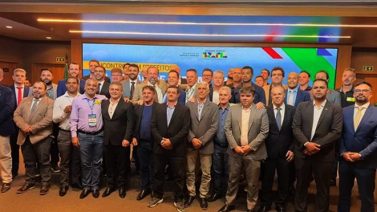 Prefeitura de Formiga participa de agenda da Alago em Brasília pela valorização do Lago de Furnas
