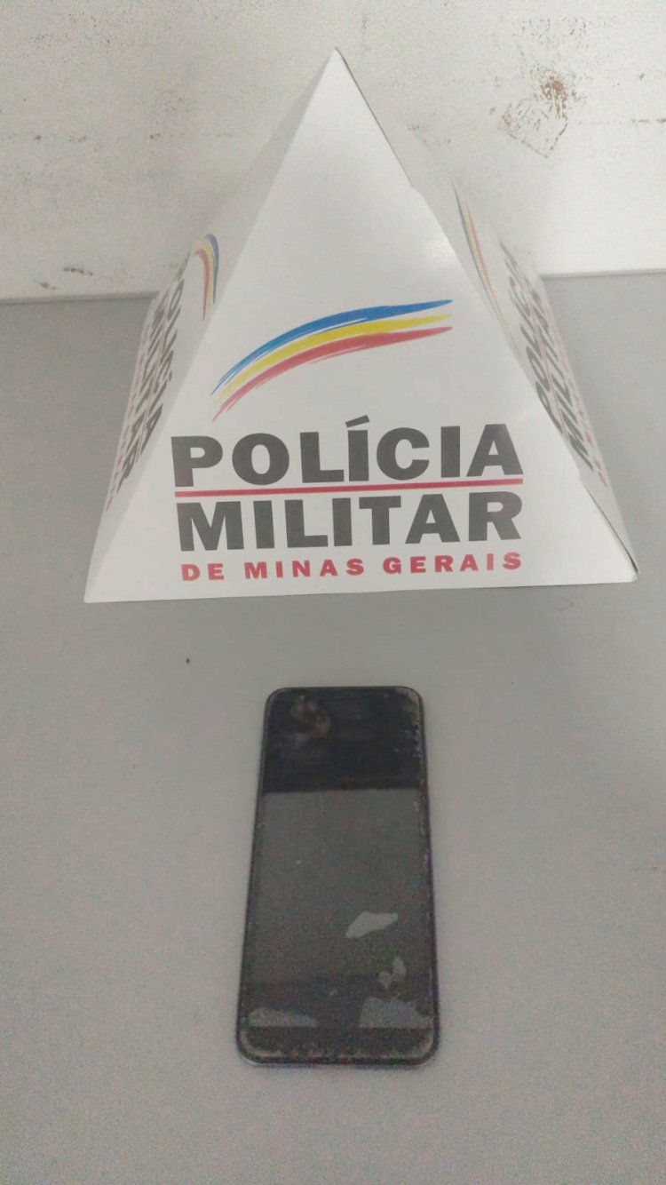 Homem rouba celular, perturba populares e é preso pela PM
